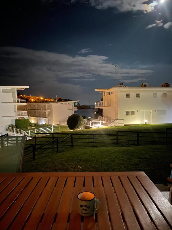 Almadrava Beach Roses Exterior photo